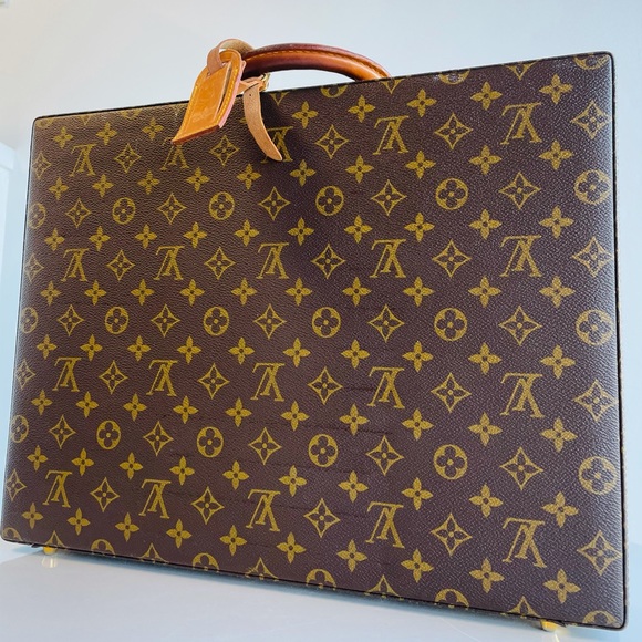 Louis Vuitton Authentic Briefcase - Picture 1 of 8